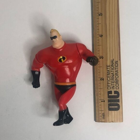 disney pixar the incredible 2 mr incredible mcdonalds happy meal toy red 2018 - Picture 2 of 5